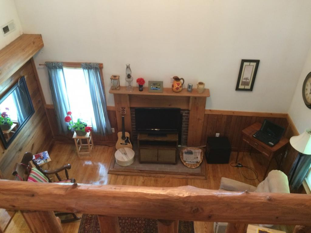 529 Wykle Road Greeneville, TN 37743 - Photo 25 of 29 To the living room below