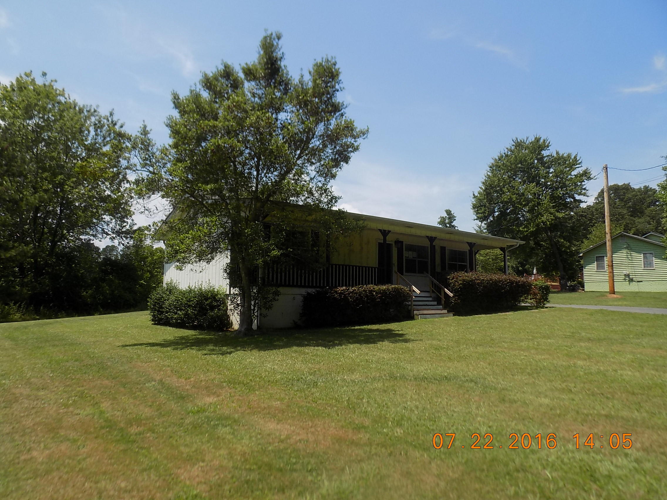 1213 Caylor Road Northeast Dalton, GA 30721 - Photo 2 of 22 DSCN2012