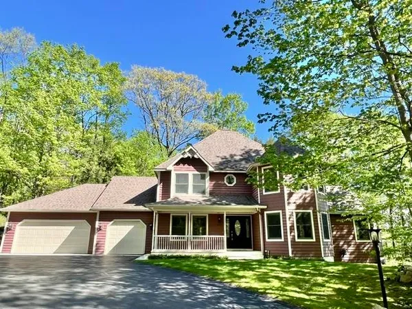 $1,250,000 | 10057 East Leeward Shores Drive, Traverse City, MI 49684