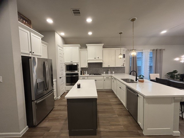 5039 Country Mdws Trail Iowa Colony, TX 77583 - Photo 5 of 19 Refrigerator is included in the rent