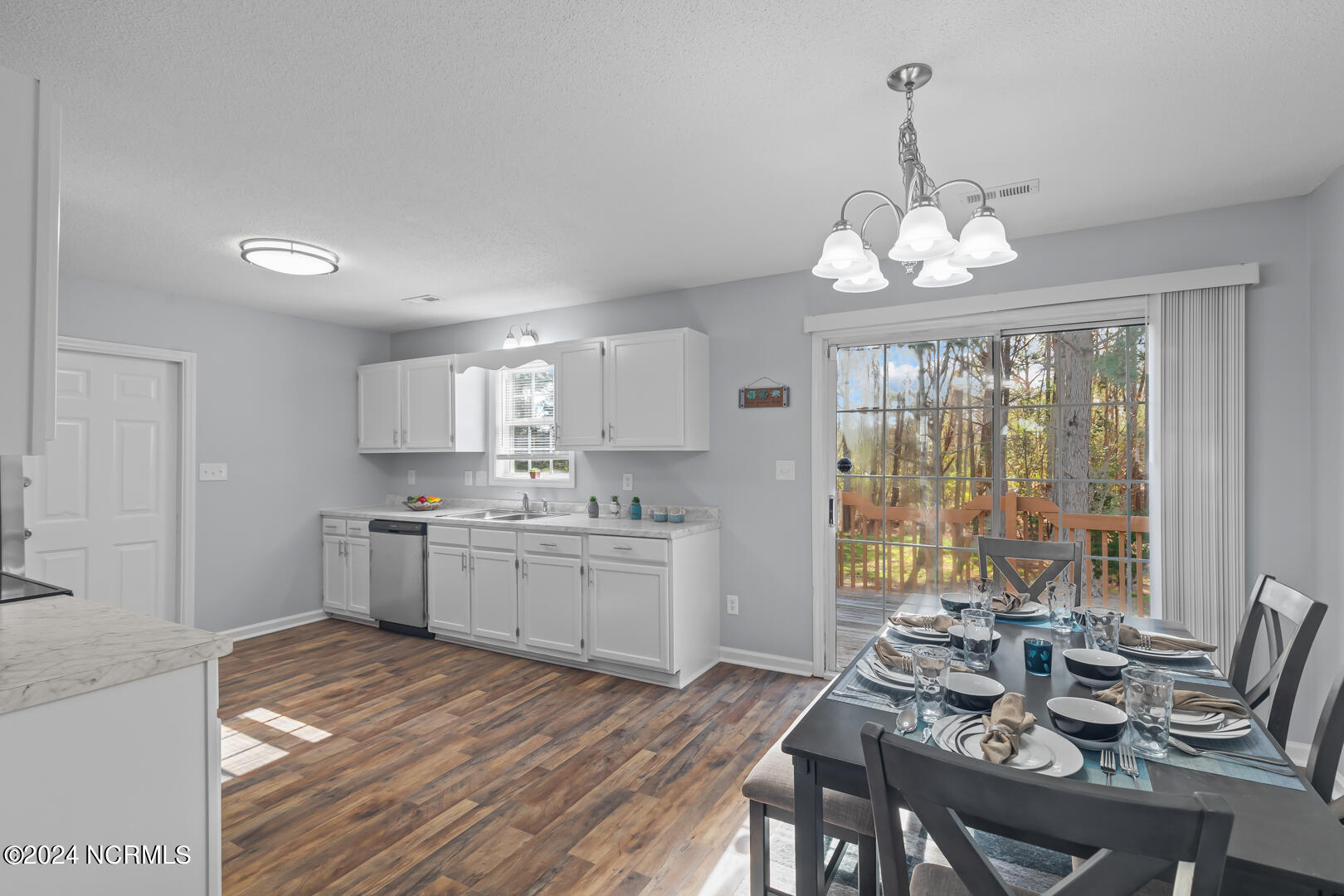 253 Parnell Road Hubert, NC 28539 - Photo 12 of 37 12