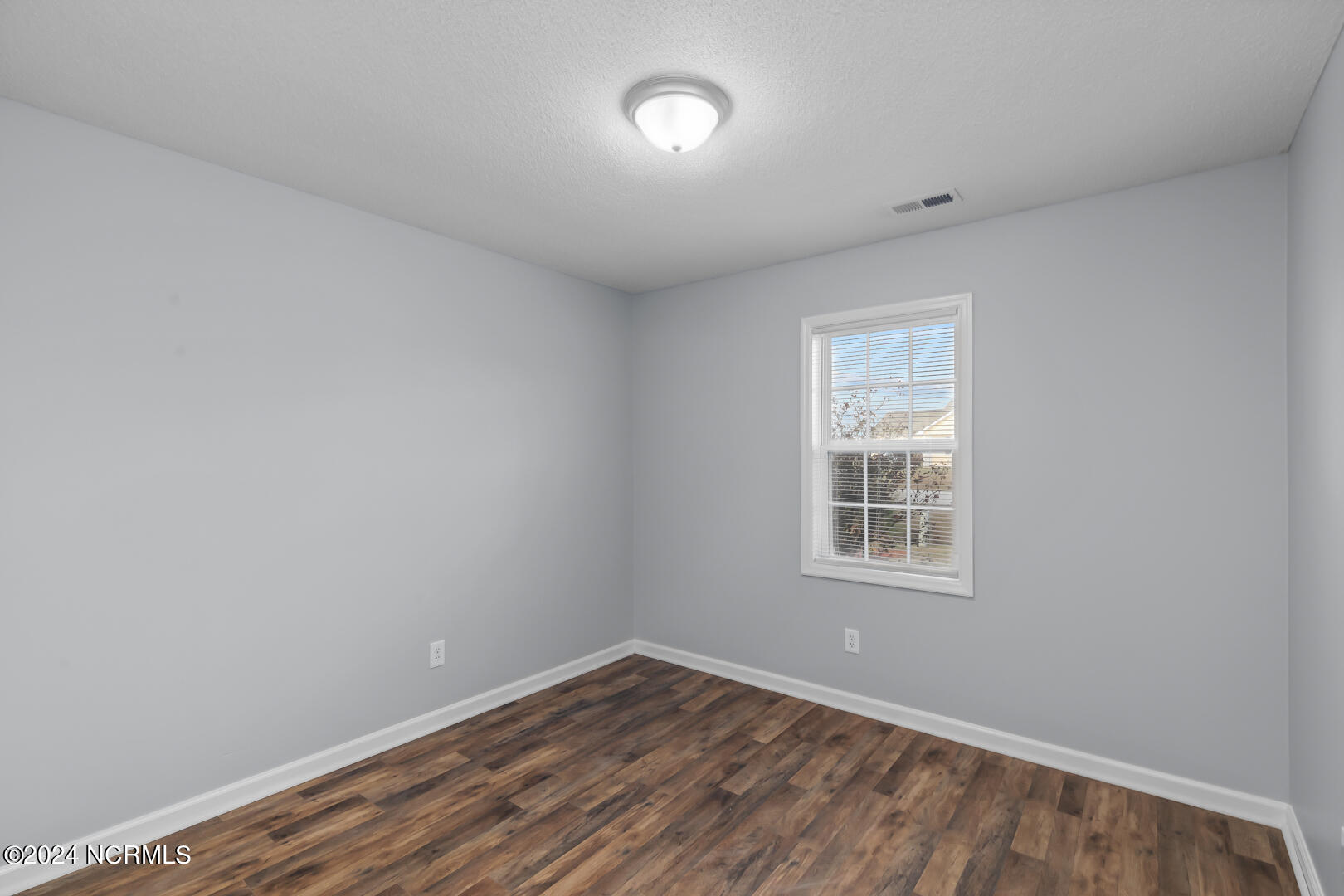 253 Parnell Road Hubert, NC 28539 - Photo 21 of 37 21