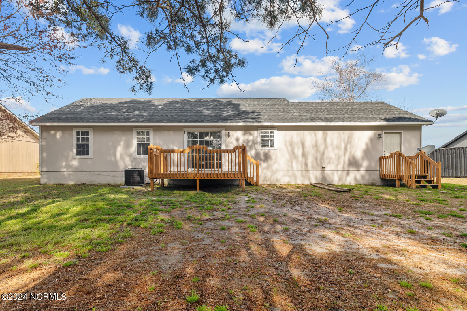 253 Parnell Road Hubert, NC 28539 - Photo 31 of 37 31