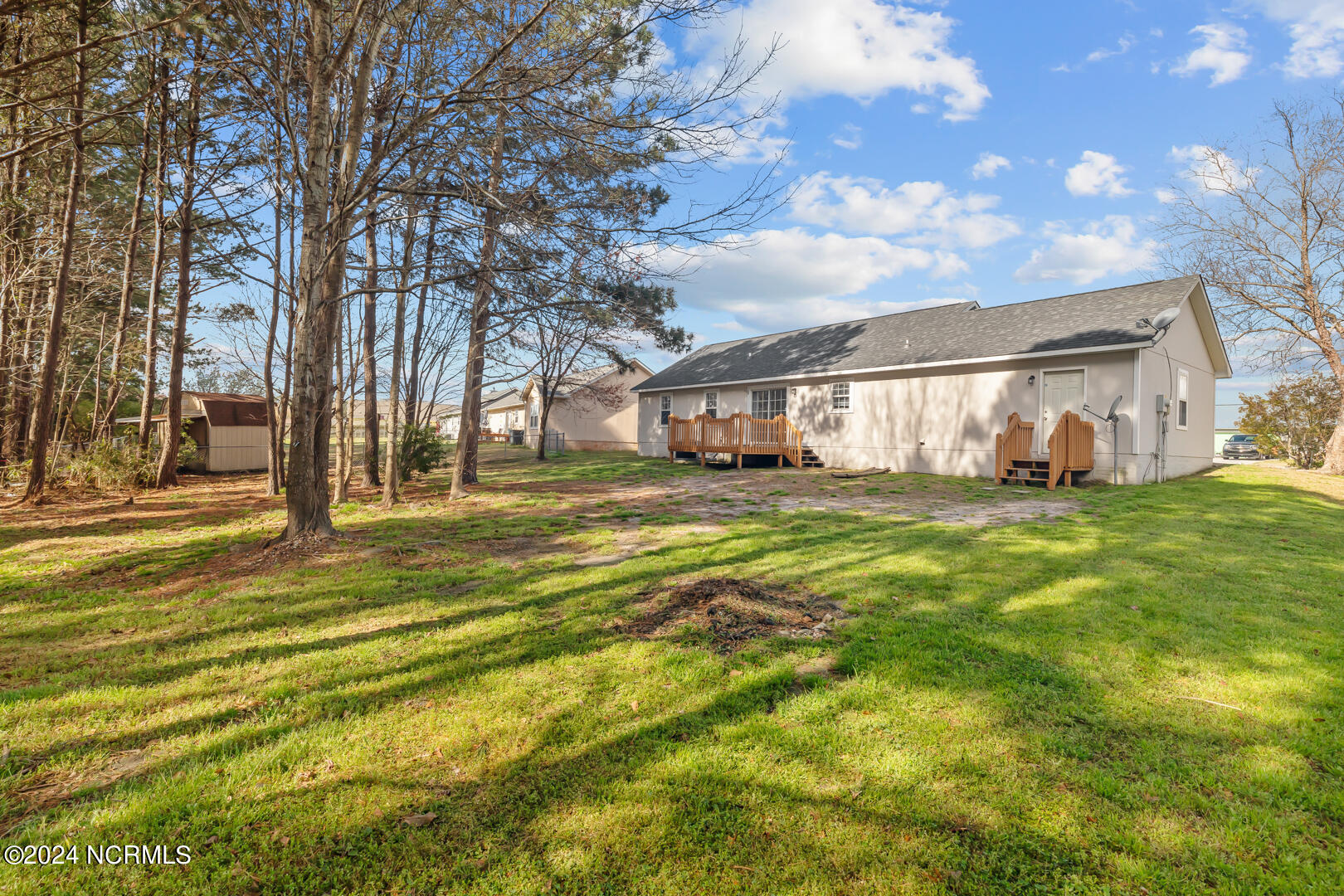 253 Parnell Road Hubert, NC 28539 - Photo 33 of 37 33
