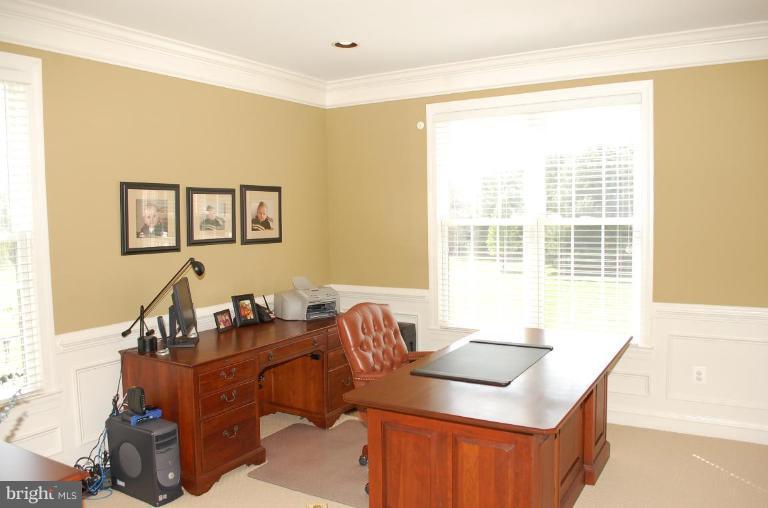 7 Deer Ridge Court Phoenix, MD 21131 - Photo 6 of 23 Den