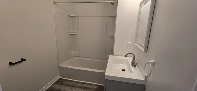 $3,000 | 30 Fairmount Avenue, Unit 1, Weymouth, MA 02189