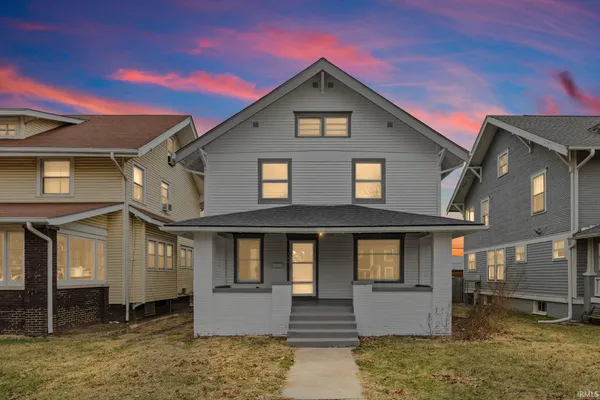 $264,900 | 904 East Clinton Street, Frankfort, IN 46041