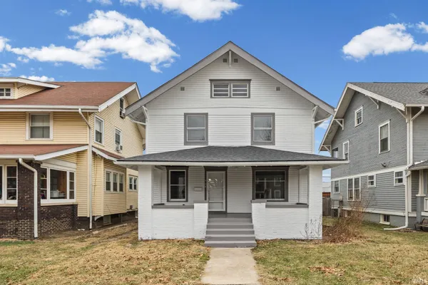 $244,900 | 904 East Clinton Street, Frankfort, IN 46041