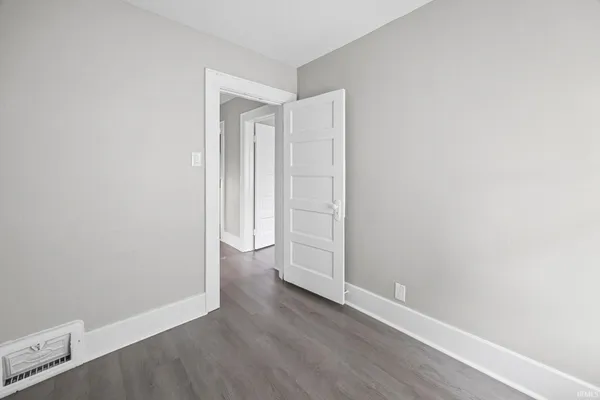 $244,900 | 904 East Clinton Street, Frankfort, IN 46041