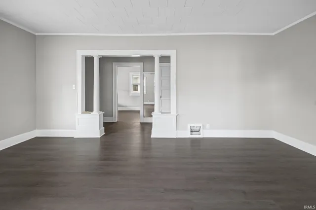 $289,000 | 904 East Clinton Street, Frankfort, IN 46041