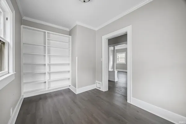 $244,900 | 904 East Clinton Street, Frankfort, IN 46041