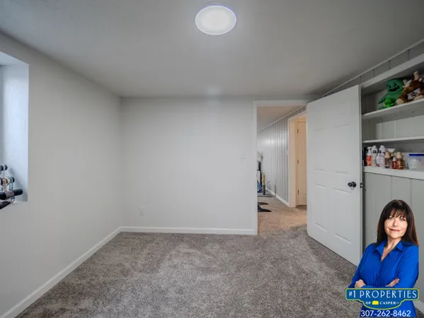 $325,000 | 12 Lakota Court, Glenrock, WY 82637