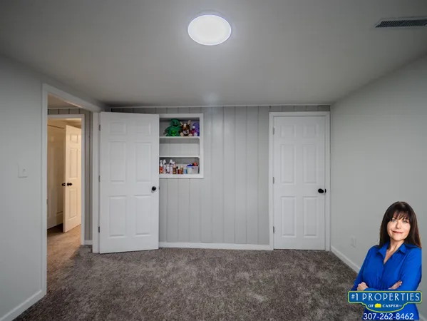 $325,000 | 12 Lakota Court, Glenrock, WY 82637