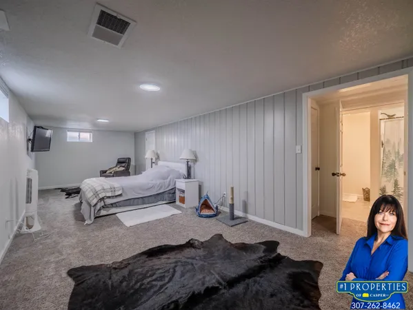 $325,000 | 12 Lakota Court, Glenrock, WY 82637