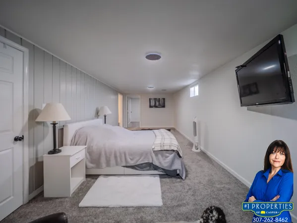 $325,000 | 12 Lakota Court, Glenrock, WY 82637