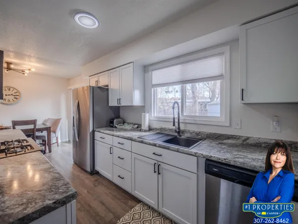 $325,000 | 12 Lakota Court, Glenrock, WY 82637