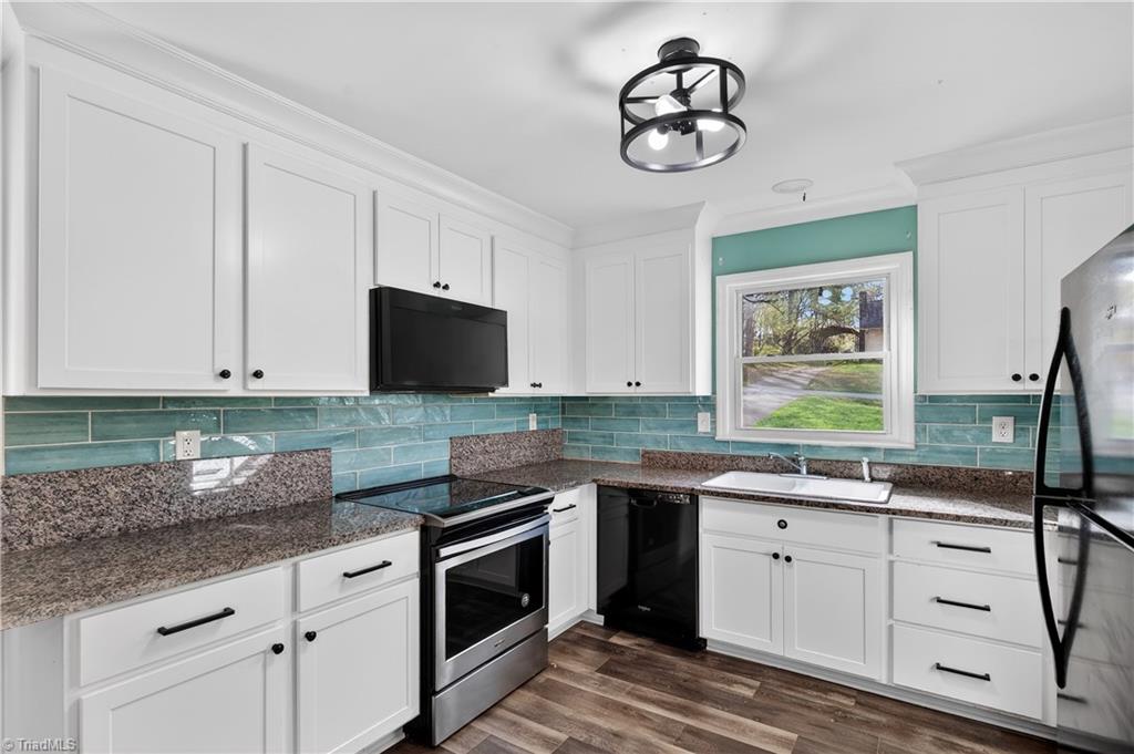 1501 Pebblebrook Road Winston-Salem, NC 27105 - Photo 15 of 42