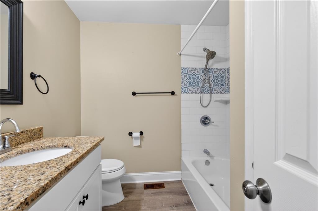 1501 Pebblebrook Road Winston-Salem, NC 27105 - Photo 23 of 42