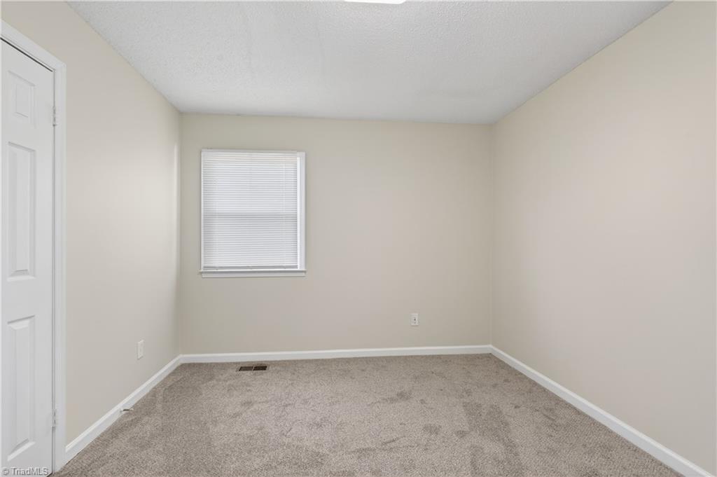 1501 Pebblebrook Road Winston-Salem, NC 27105 - Photo 29 of 42