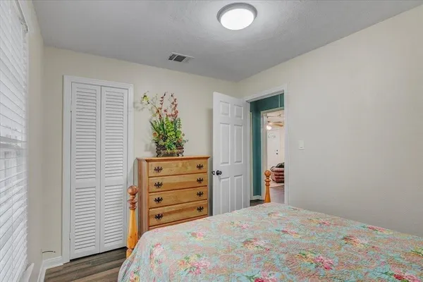 $1,700 | 3702 Travis Drive, Beaumont, TX 77708