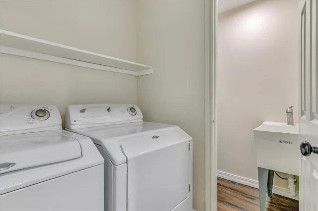 $1,800 | 3702 Travis Drive, Beaumont, TX 77708