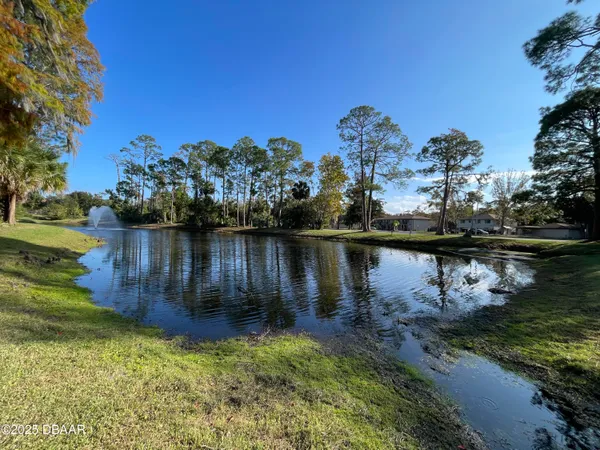 $1,400 | 1600 Big Tree Road, Unit H3, Daytona Beach, FL 32119