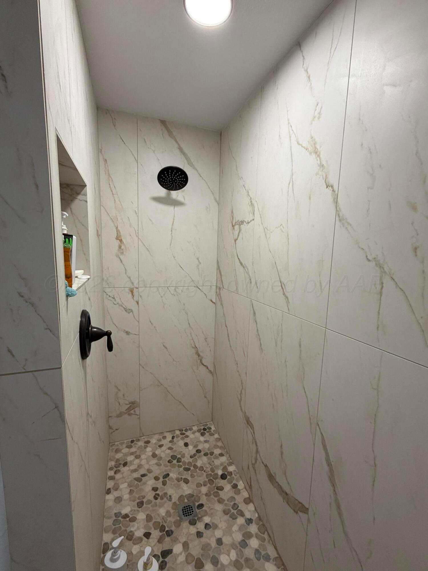 1032 Thrams Street Borger, TX 79007 - Photo 26 of 32 IMG_8977 2