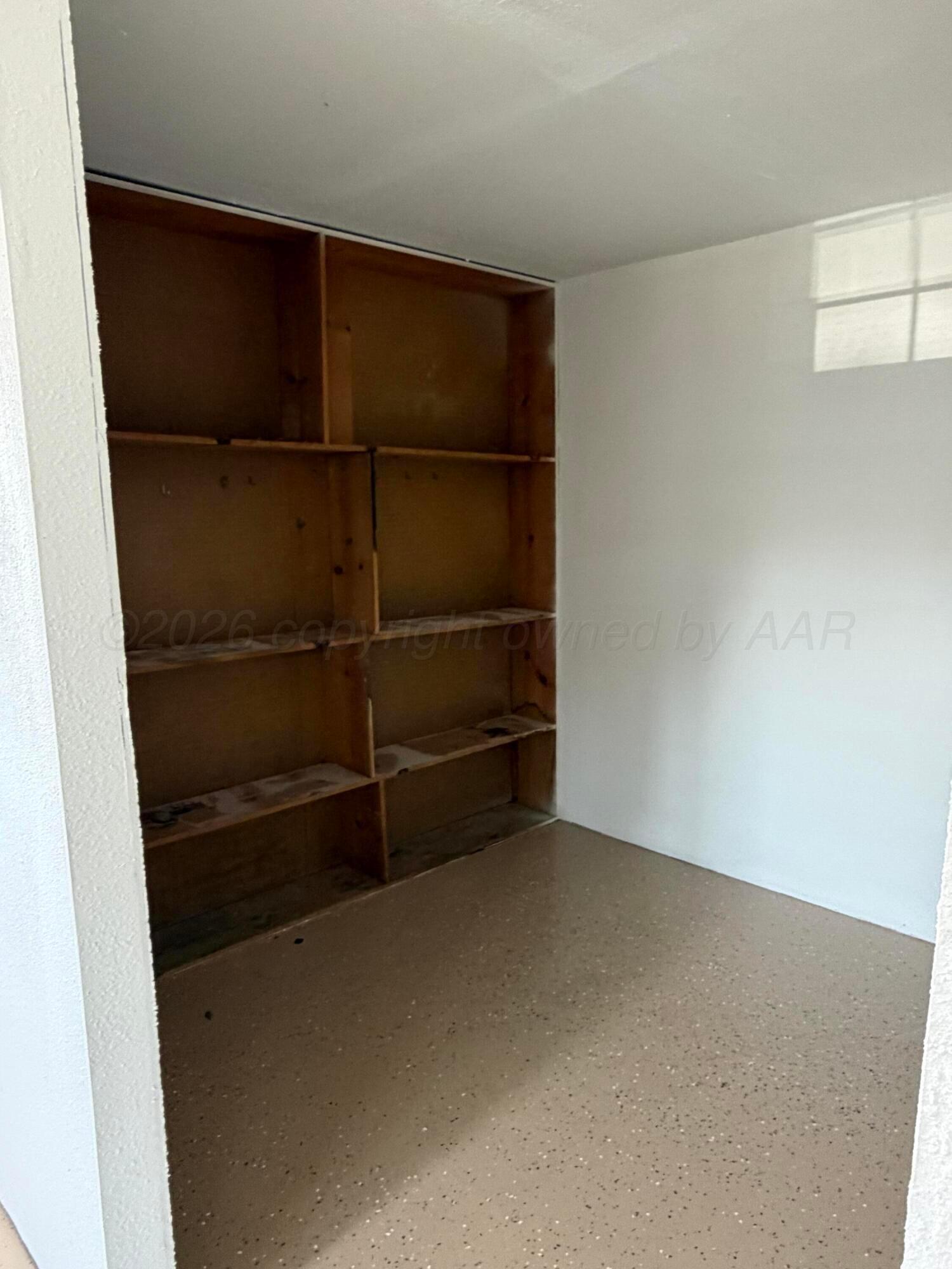 1032 Thrams Street Borger, TX 79007 - Photo 29 of 32 IMG_8983