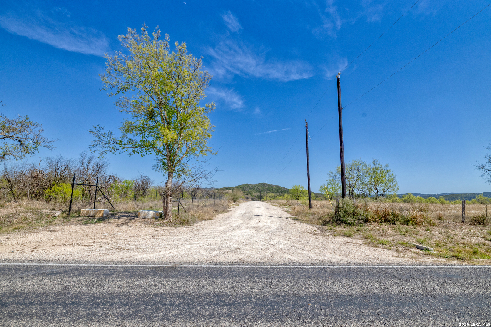 290 Whitetail Way Rio Frio, TX 78879 - Photo 28 of 60