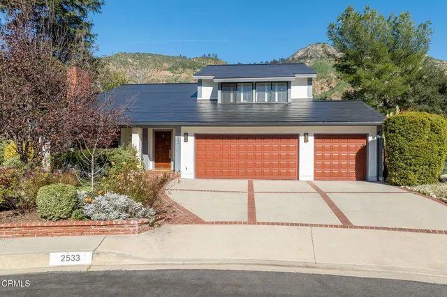$1,800,000 | 2533 Canyon View Lane, Pasadena, CA 91107