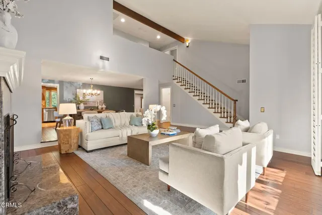 $1,800,000 | 2533 Canyon View Lane, Pasadena, CA 91107