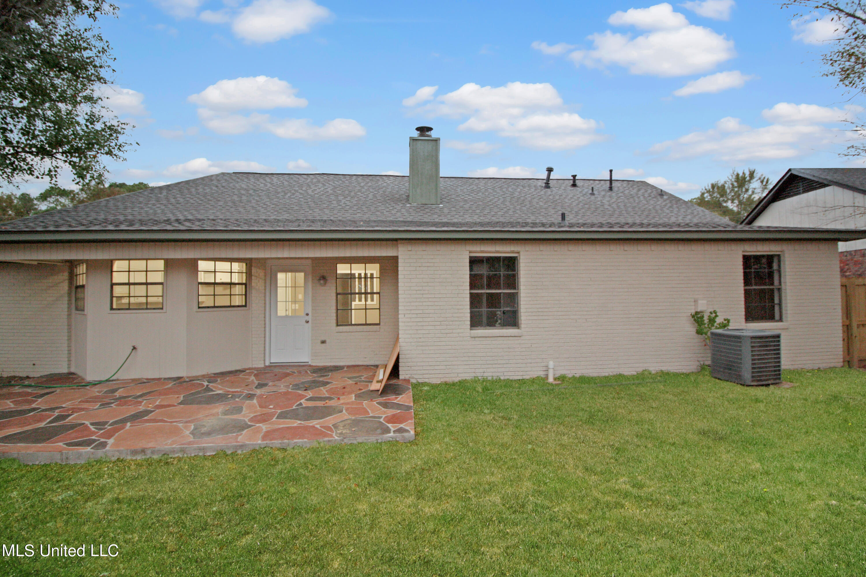 5030 Raintree Drive Byram, MS 39272 - Photo 20 of 21 IMG_3166