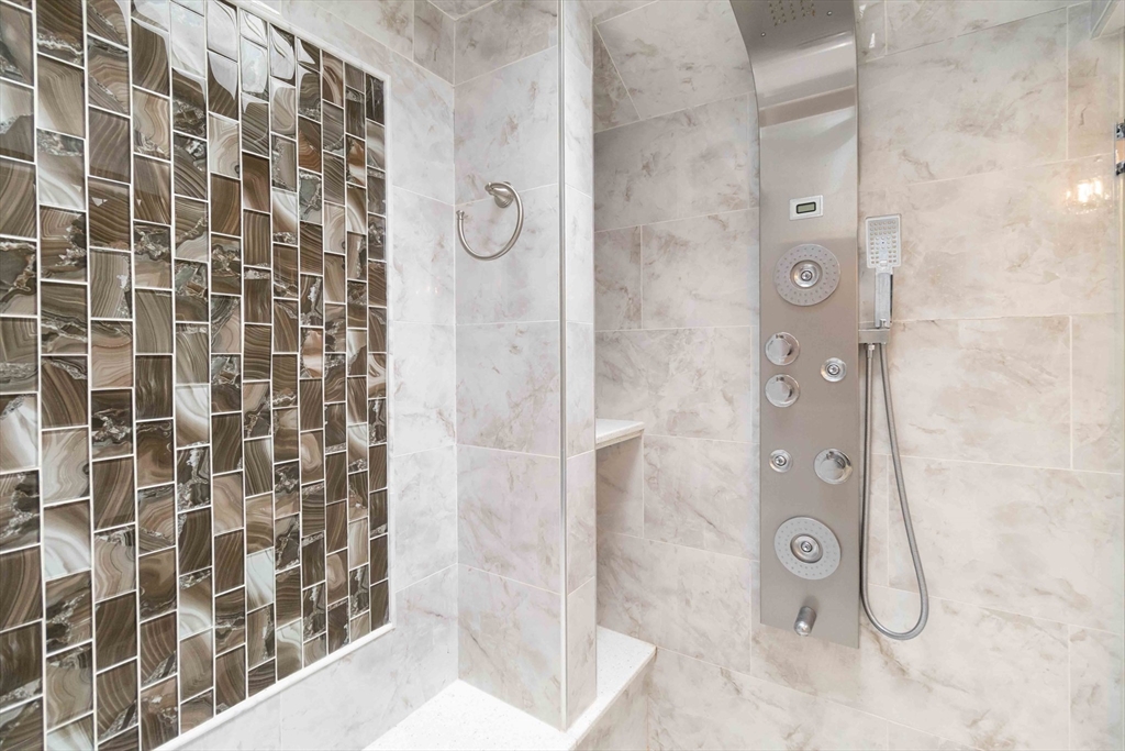 141 Gardiner Road Quincy, MA 02169 - Photo 25 of 39