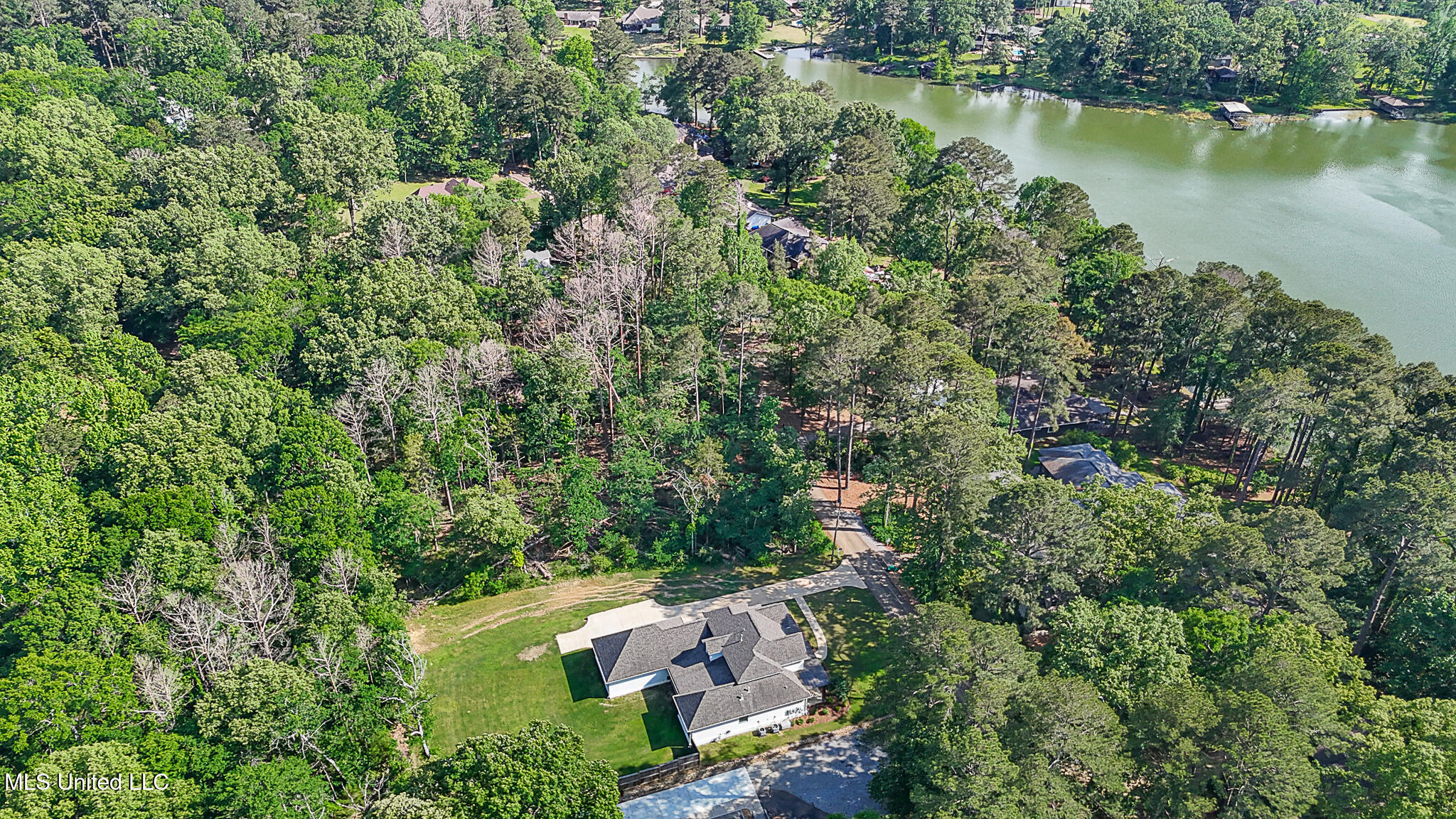195 Lorman Lane Madison, MS 39110 - Photo 3 of 48 195 Lorman Ln 6