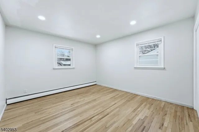 $575,000 | 725 Anna Place, North Plainfield, NJ 07063