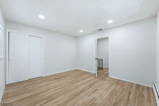 $575,000 | 725 Anna Place, North Plainfield, NJ 07063