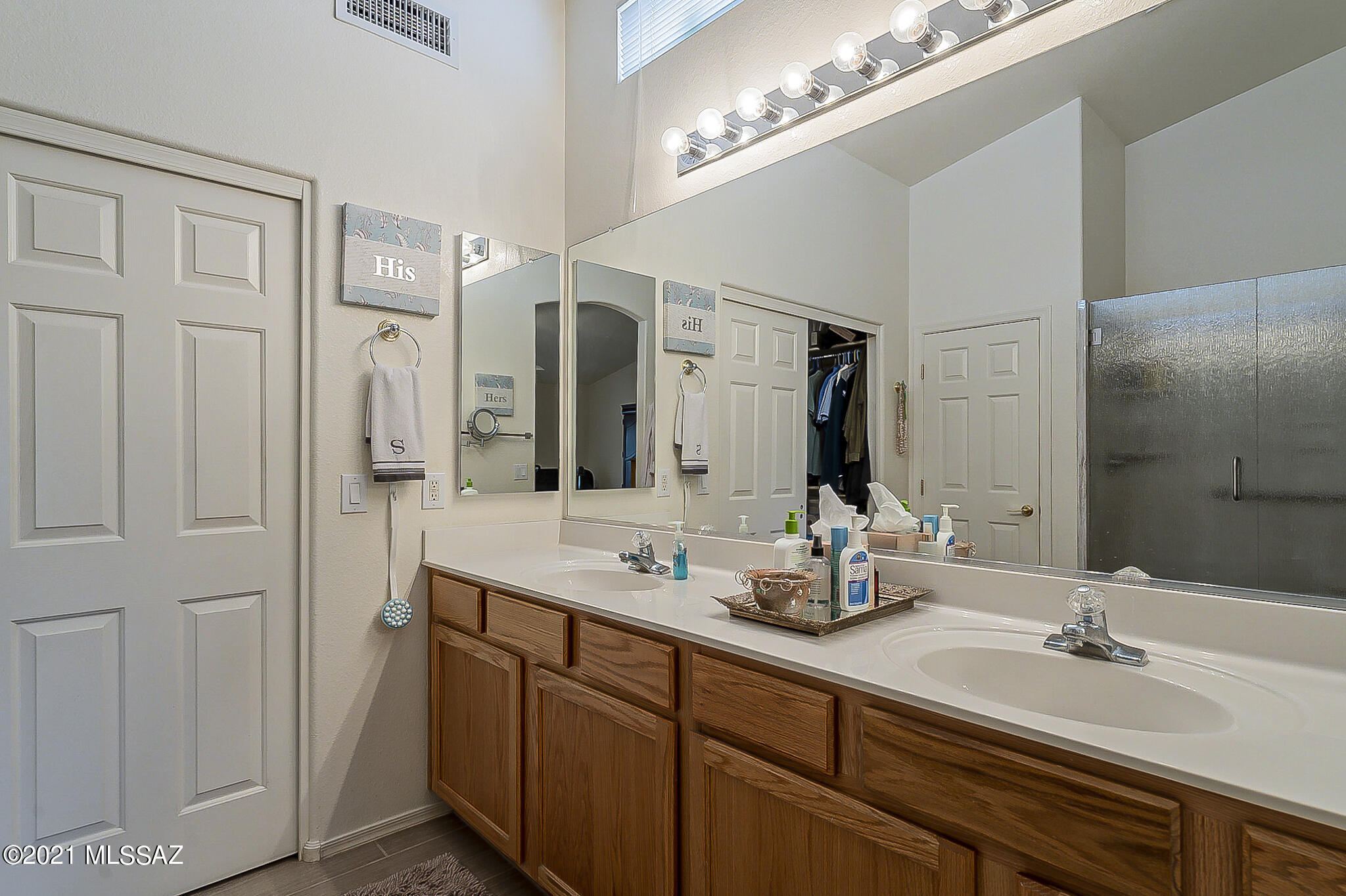 1811 East Redstart Road Green Valley, AZ 85614 - Photo 24 of 46