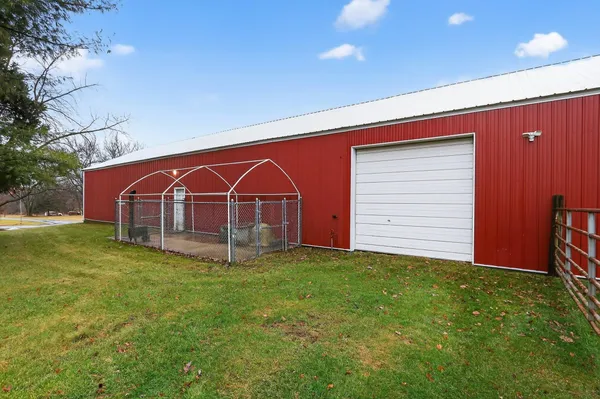 $820,000 | 8131 E Creek, Janesville, WI 53546