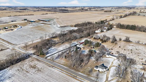 $820,000 | 8131 E Creek, Janesville, WI 53546