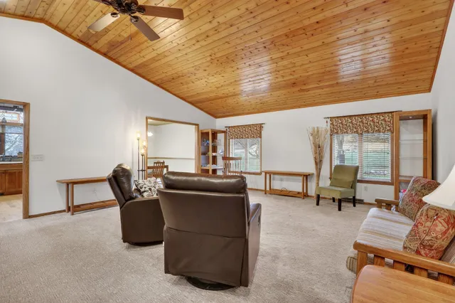 $895,000 | 8131 E Creek, Janesville, WI 53546