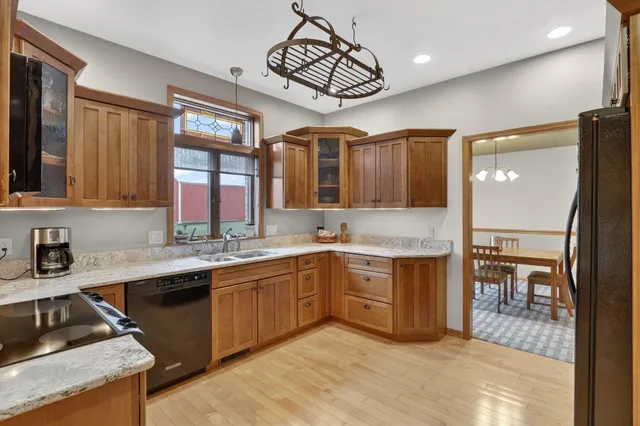 $895,000 | 8131 E Creek, Janesville, WI 53546