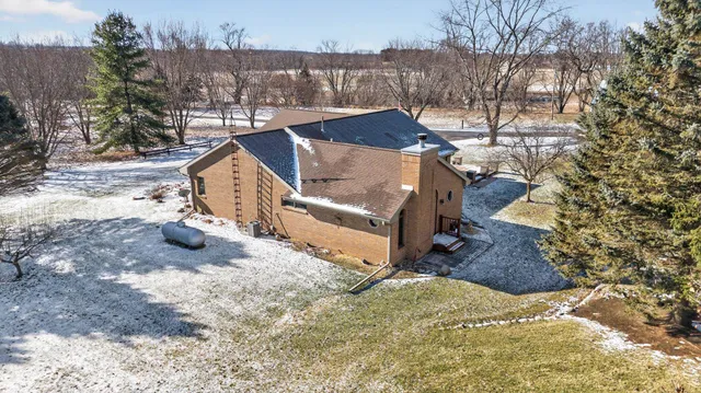 $895,000 | 8131 E Creek, Janesville, WI 53546