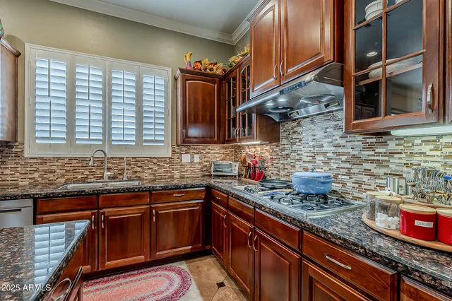 $845,000 | 311 East Frances Lane, Gilbert, AZ 85295