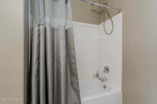 $845,000 | 311 East Frances Lane, Gilbert, AZ 85295