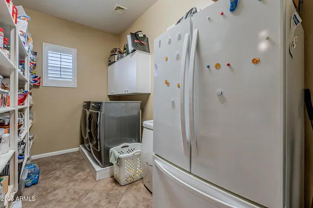 $845,000 | 311 East Frances Lane, Gilbert, AZ 85295