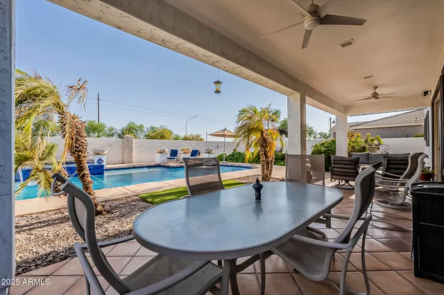 $845,000 | 311 East Frances Lane, Gilbert, AZ 85295