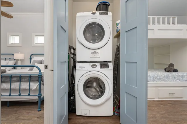 $750,000 | 997 South Redfish, Crystal Beach, TX 77650