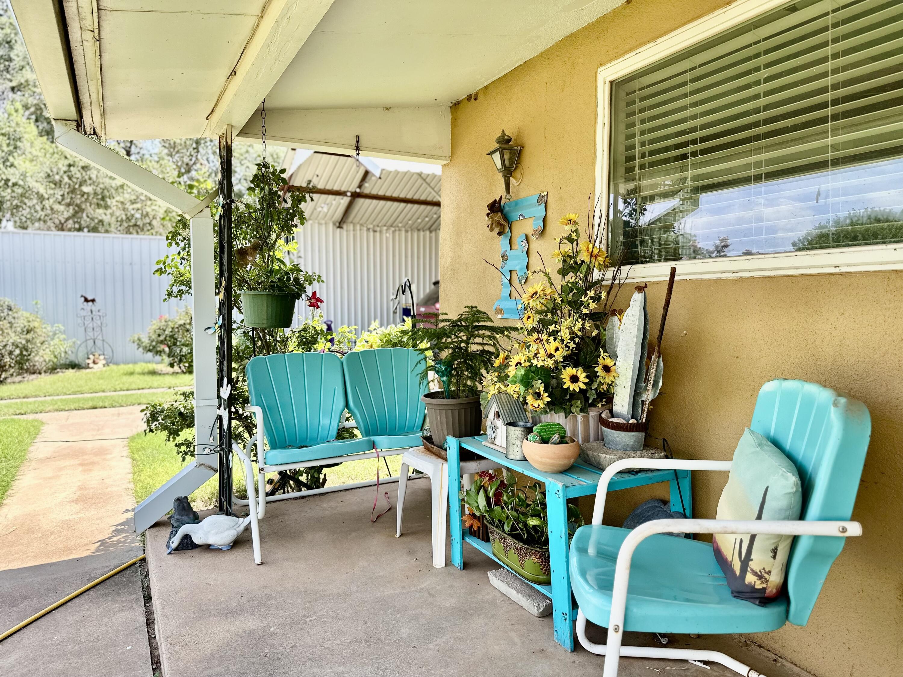 600 Mulberry Street Turkey, TX 79261 - Photo 25 of 29 a view of outdoor space and porch