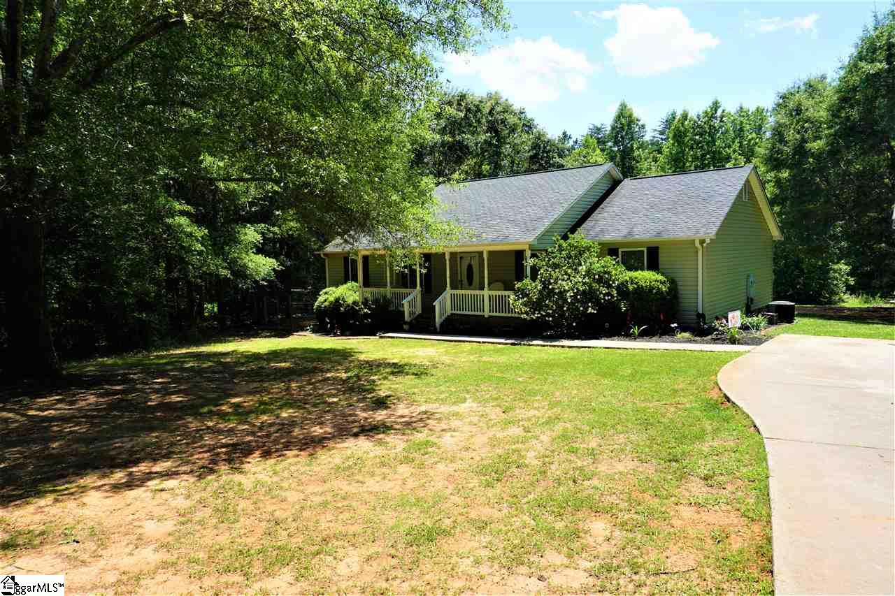 567 Old River Road Pelzer, SC 29669 - Photo 3 of 34