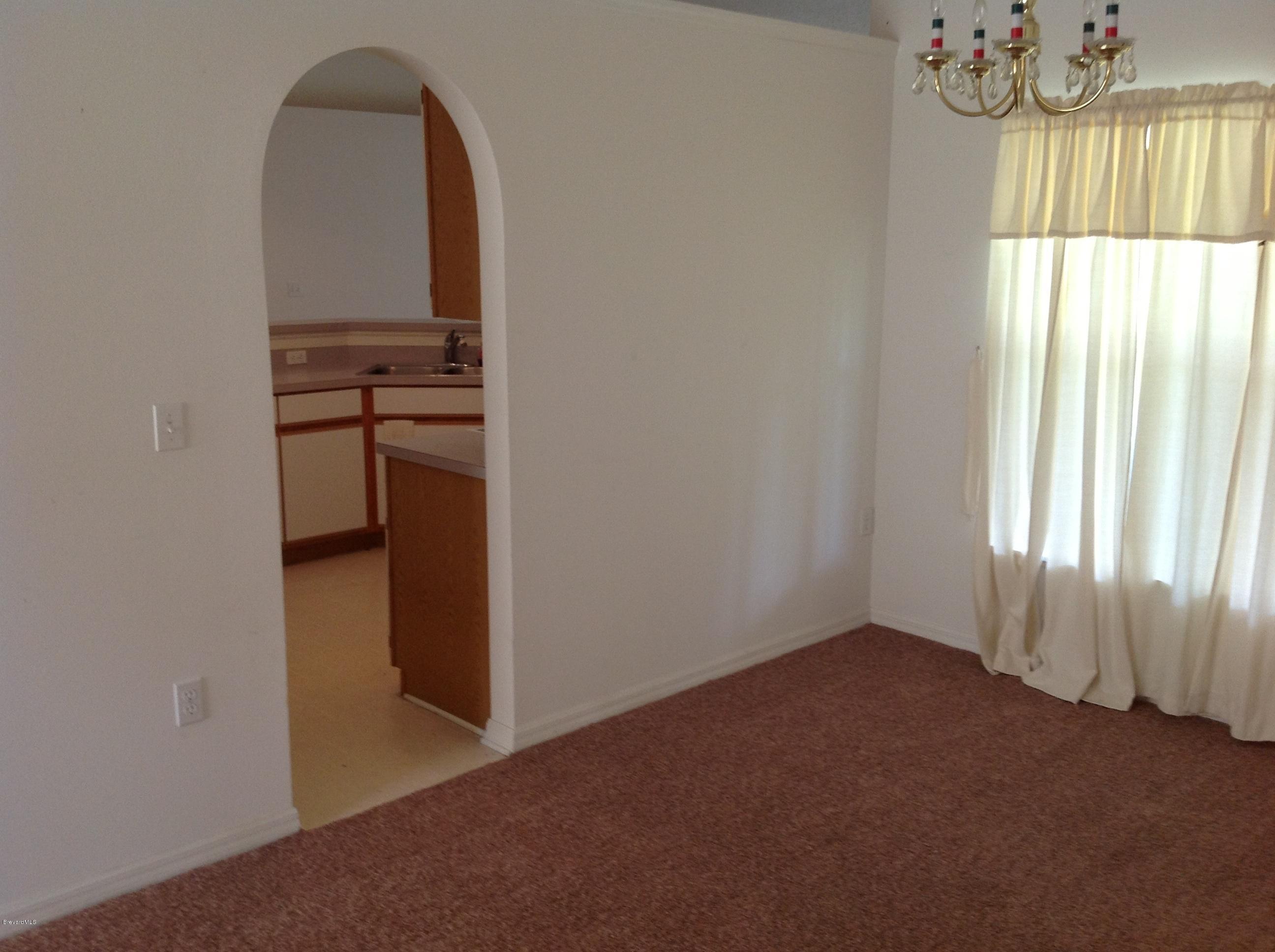 249 Gardner Road Southwest Palm Bay, FL 32908 - Photo 13 of 16 image